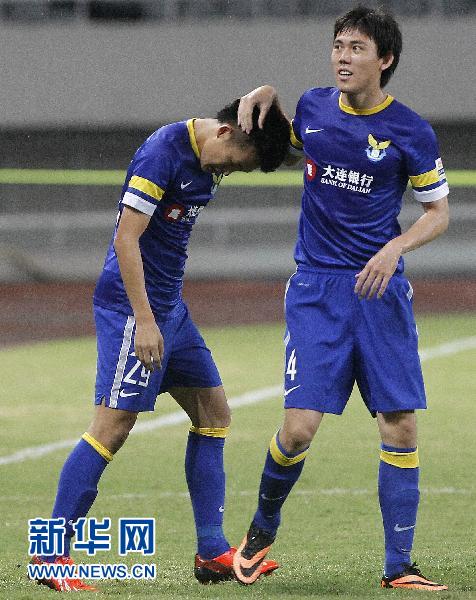 中超:上海上港平大连阿尔滨_新华网上海频道_