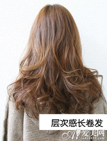 层次发尾烫 132903785_111n.jpg