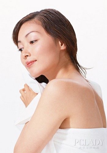 做好这几步 夏日<em>头发</em>天天<em>洗</em>也无妨_新华网上海