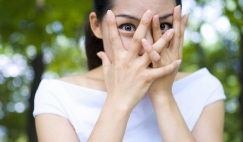 <em>眼皮跳</em>可以<em>预测祸福</em>?<em>女性眼皮跳</em>有健康暗示 新