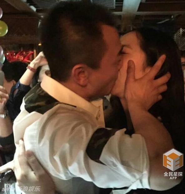 组图:吴樾跪地求婚成功 未婚妻非<em>车震</em>门女主角