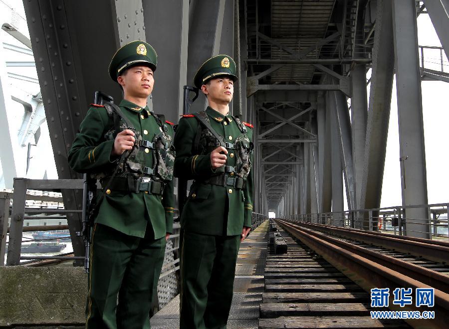 （社会）（1）最后的守桥兵