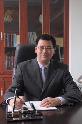 上海申华控股股份有限公司董事、总裁汤琪在线