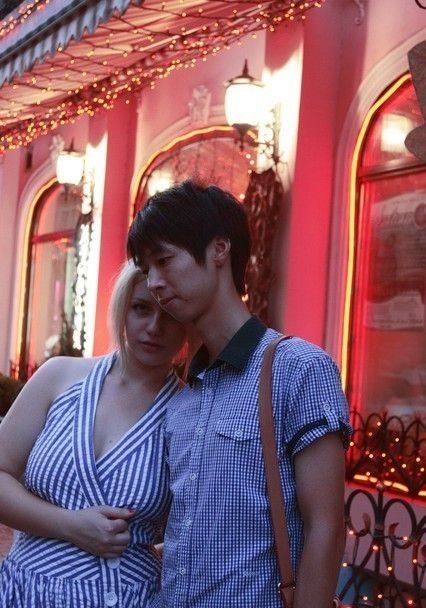 揭秘中国男人世界<em>把妹地图</em> 老外看红眼 新华