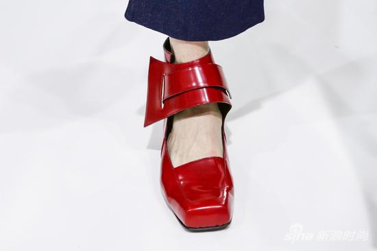 大男人or小公举 伦敦男装周够了 新华网上海频