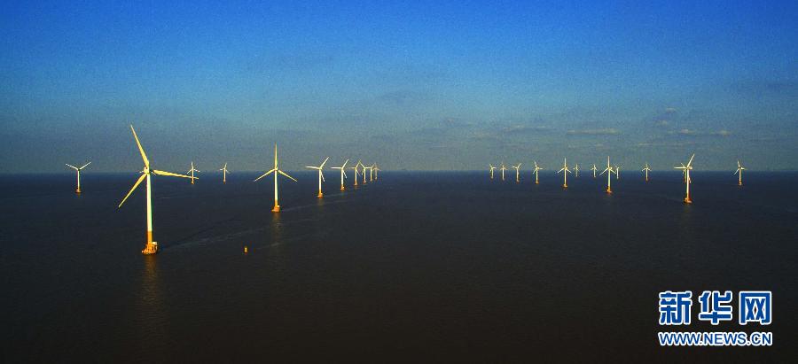 #（美丽中国）（7）航拍上海国际航运中心新坐标——洋山深水港区