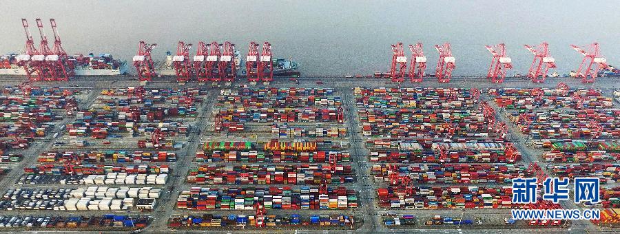 #（美丽中国）（8）航拍上海国际航运中心新坐标——洋山深水港区