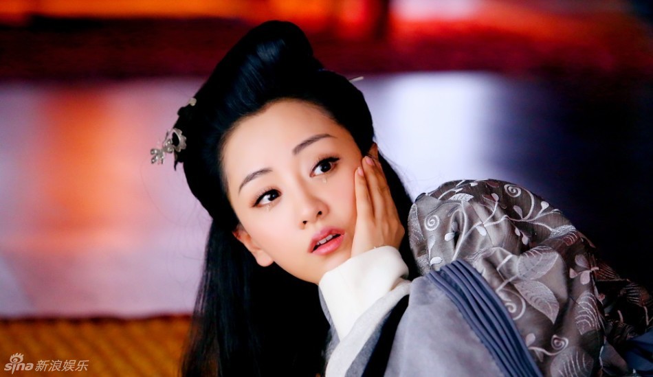 组图:《云中歌》杨蓉哭戏泪中含情惹人疼