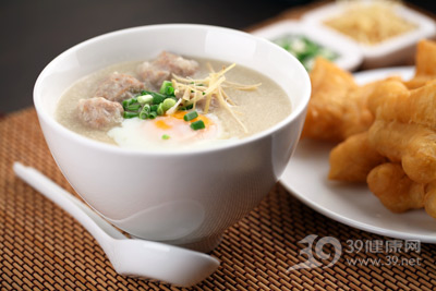 冬季瘦身粥做法大全 暖身又减肥-新华网