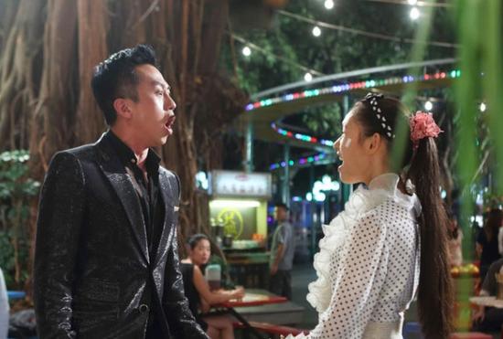 《 美人鱼 》最强解码:灰暗世界的乌托邦- 新华网 