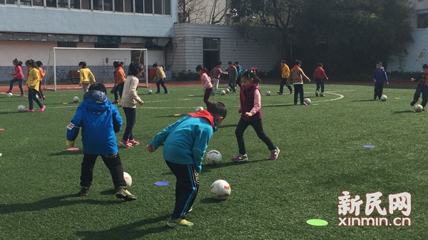 体育课大变身 来看看上海未来教室是啥样?
