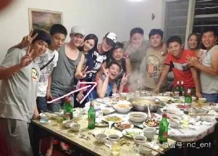 霍建华在刘诗诗婚礼上蹦跳 没想到他是这样的