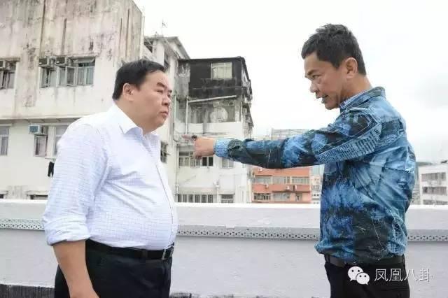 他因肥猫走红被称傻子专业户 落魄10年妻子不