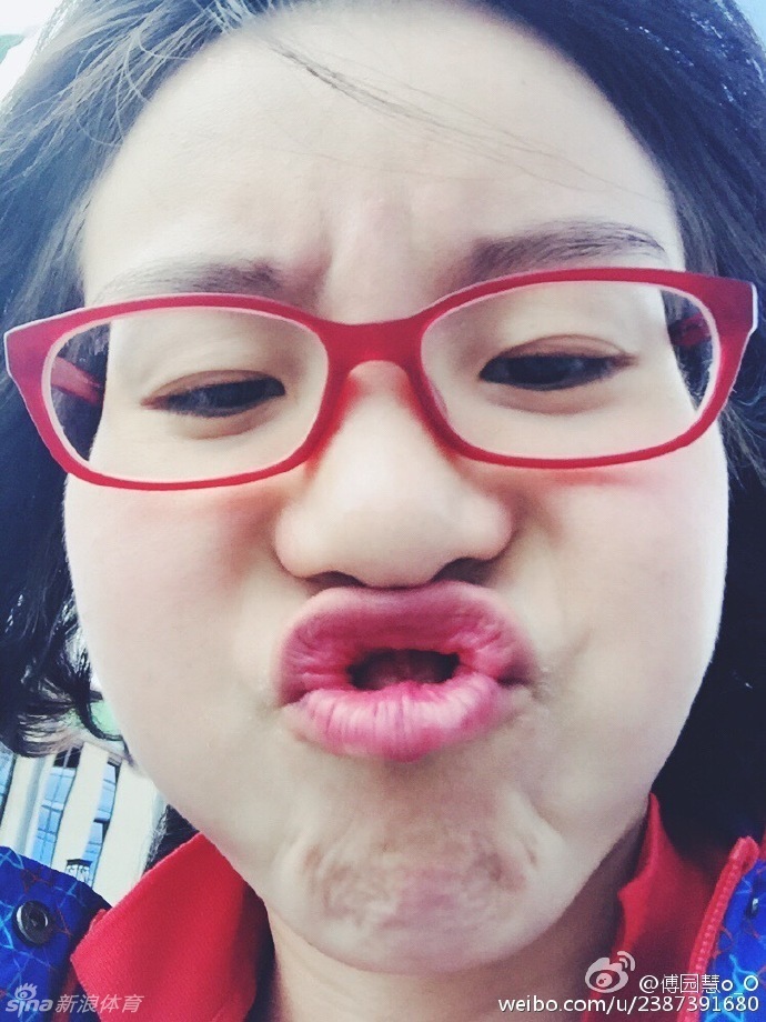 奥运谐星傅园慧 搞笑表情包光速上线