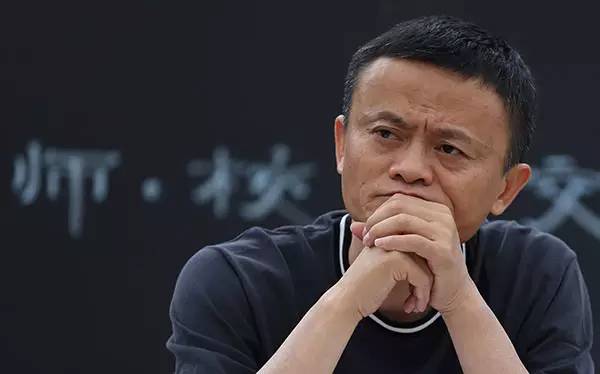 阿里再遭差评 支付宝强推朋友圈功能致评分暴