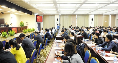 徐汇区长方世忠:融媒体时代该如何发声?