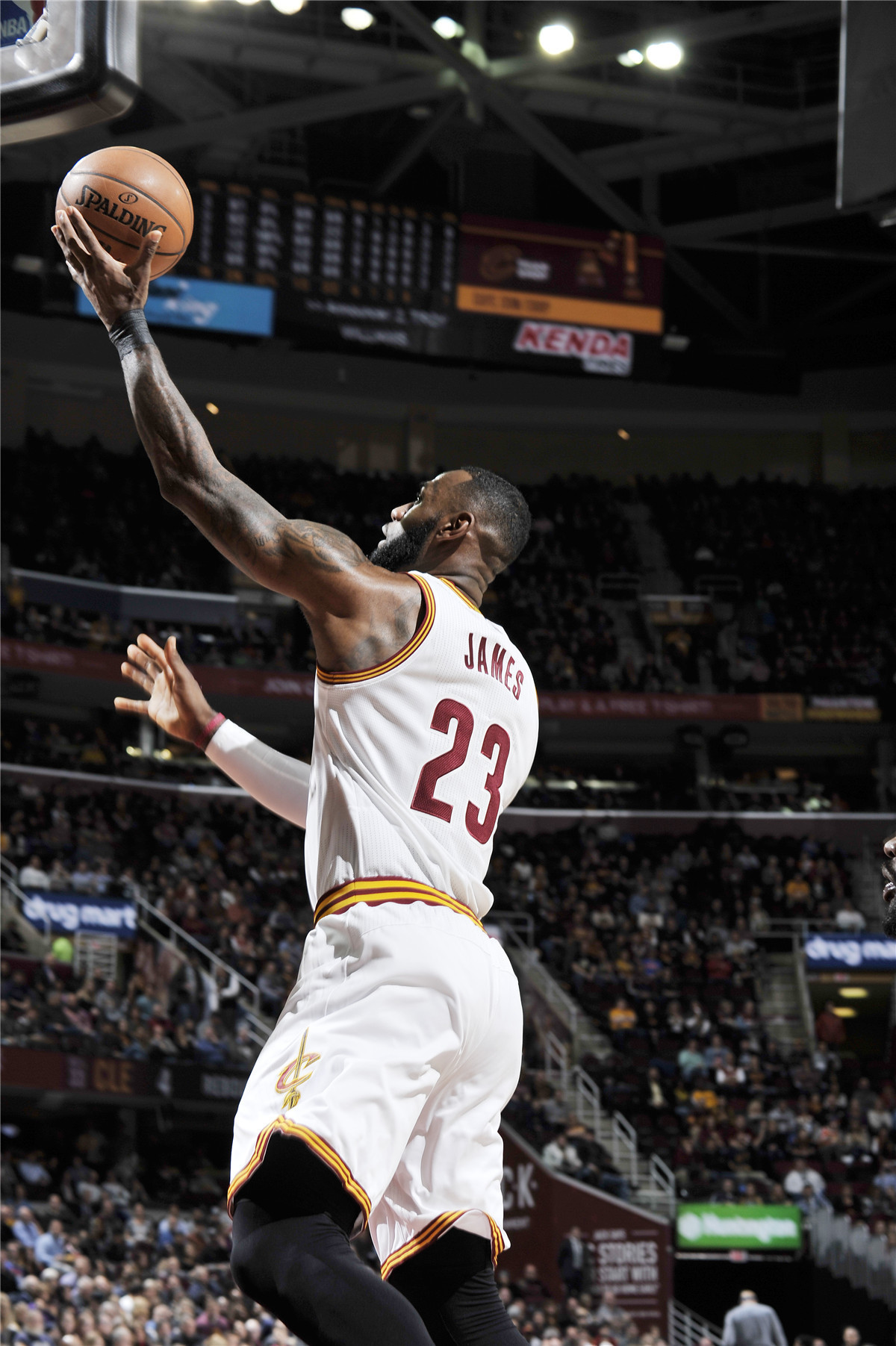 组图:骑士vs灰熊 坦克碾压!