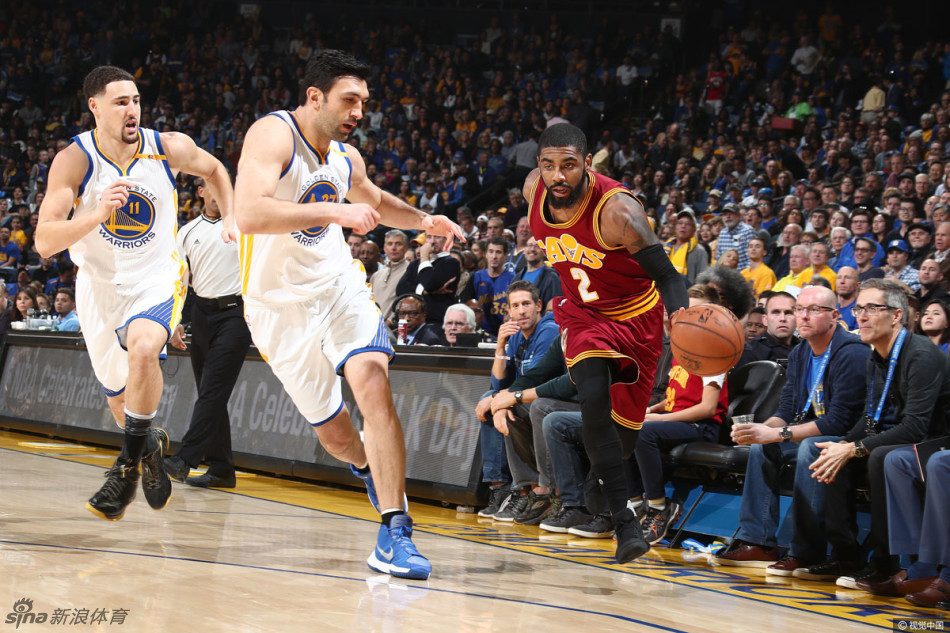 NBA常规赛:勇士VS骑士