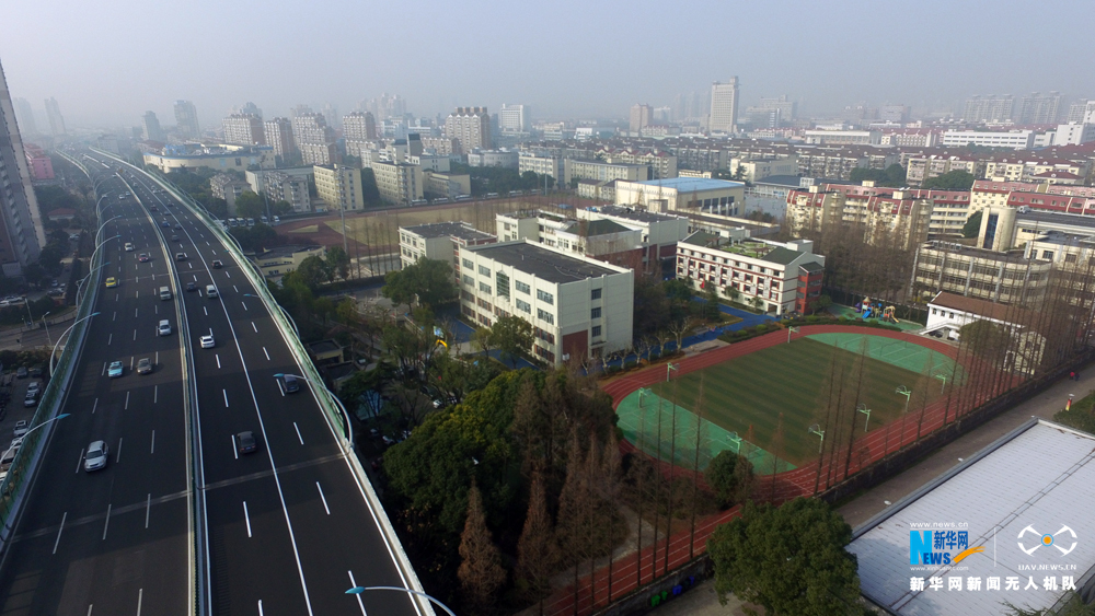 航拍家门口的好学校--徐汇区上海小学