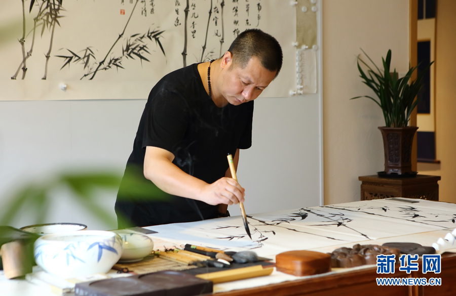 韦小宝：一个“竹痴”画家的生活美学