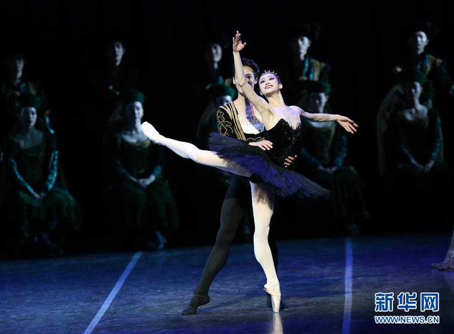 （新华视界）（2）上海芭蕾舞团《天鹅湖》亮相纽约