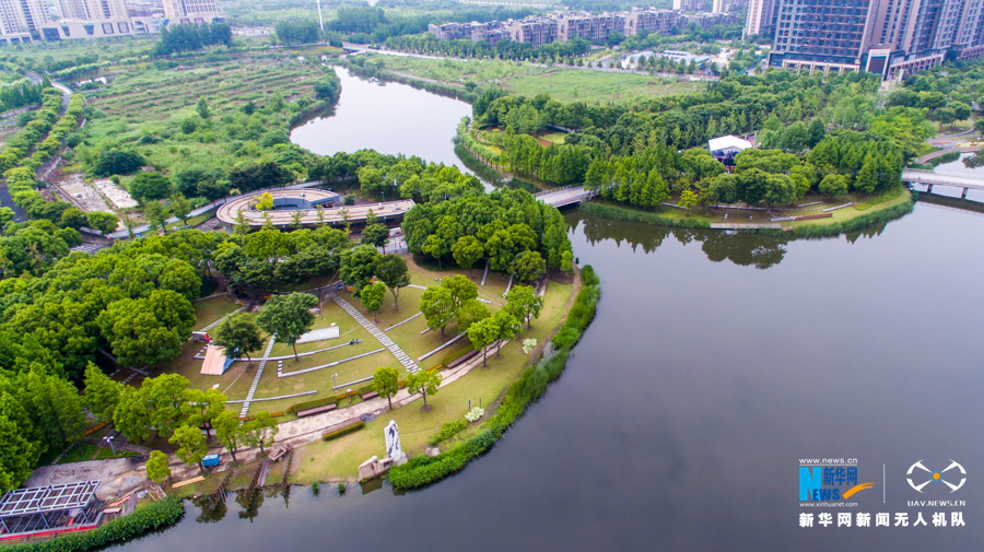 马陆镇打造远香湖党建主题公园 让"四史"学习教育"鲜活起来"