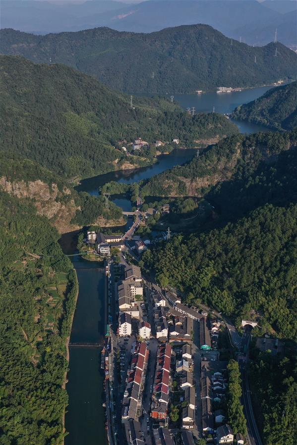 （社會）（1）浙江桐廬：山村&ldquo;組團&rdquo;打造鄉野慢生活