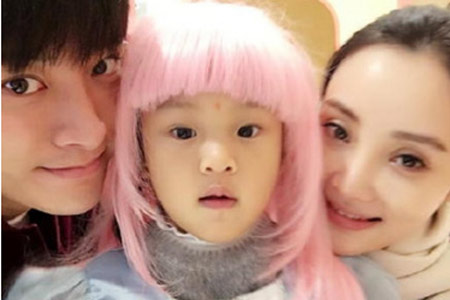 坑娃 父母:贾乃亮给甜馨戴假发 刘烨不让诺一说