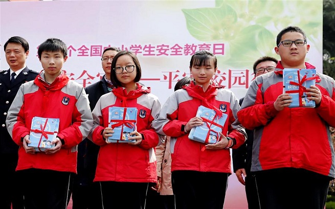 上海啟動水上交通安全知識進校園活動