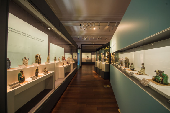 石灣陶塑亮相上海市歷史博物館