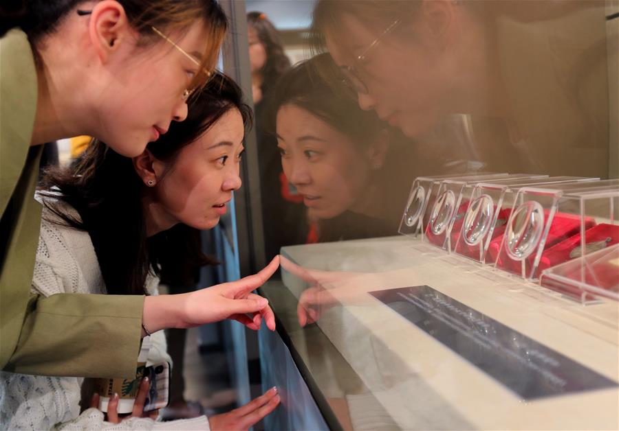 “伟大觉醒:五四新文化运动与中国共产党的彩票创建文物史料展”在沪亮相