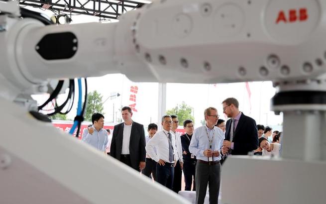 ABB機器人未來工廠奠基儀式在上海舉行
