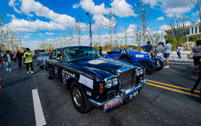 視頻|奉賢大美的色彩 老式汽車的榮光