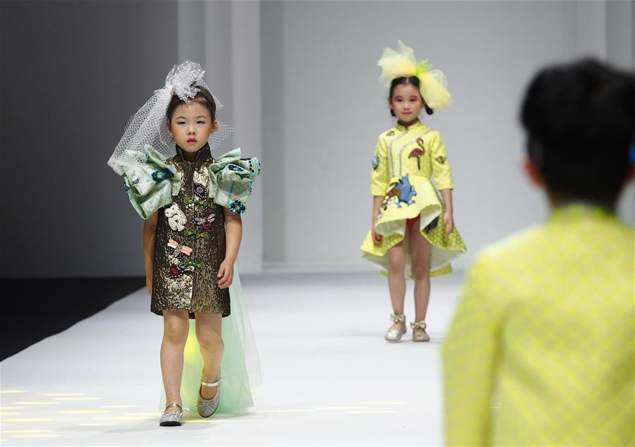 2021春夏上海時裝周上演童裝秀
